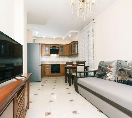 Lux Apartment, Comfort Town, Κίεβο Εξωτερικό φωτογραφία